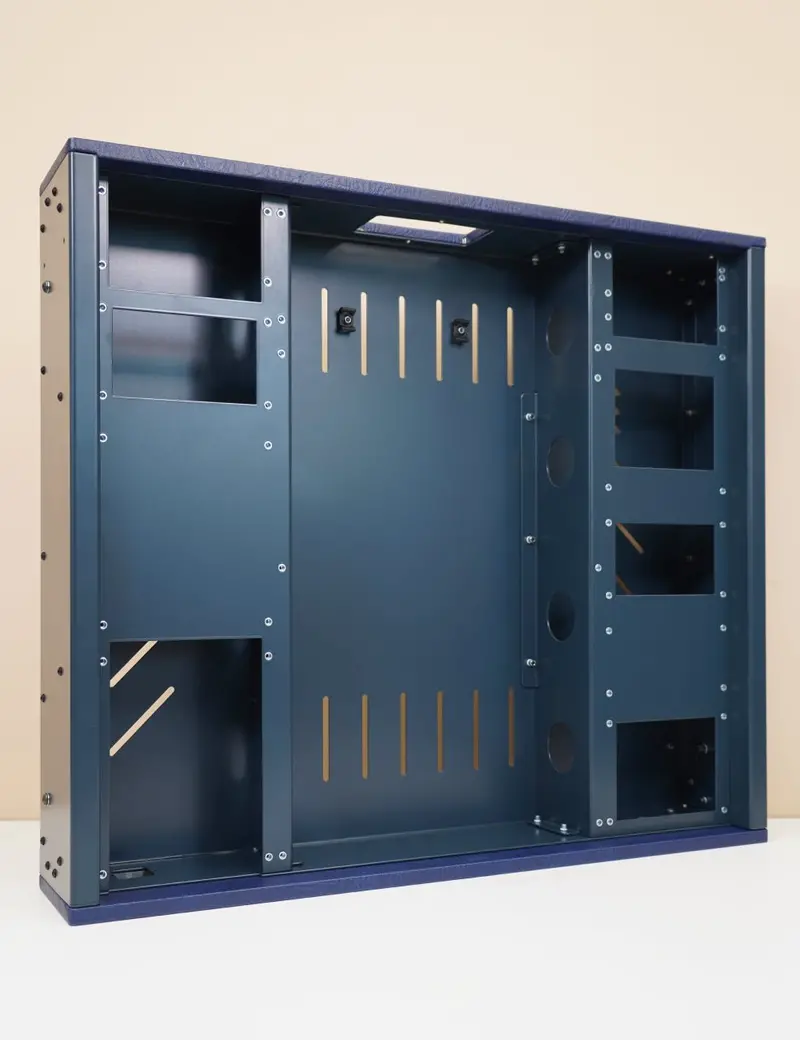 A32x - Homeline Ovhd Aft Box 2
