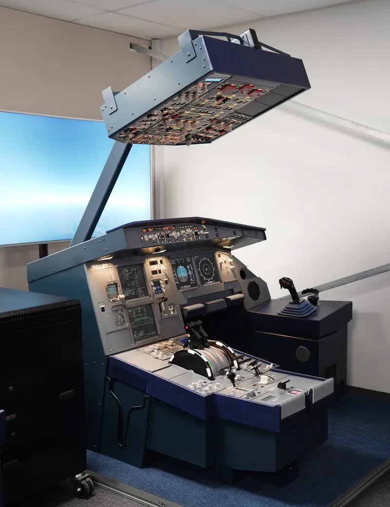 A32x - Homeline - Single Trainer 1