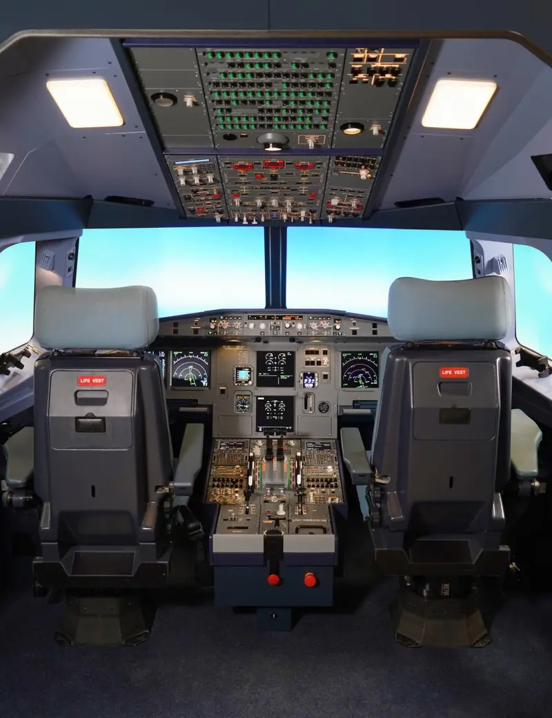 A32x - Proline - Full Shell Trainer 1