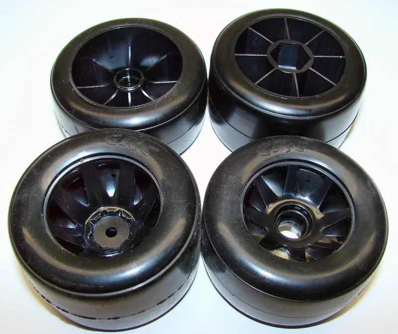 Calandra Racing Concepts F-1 Tires, Mounted, Rubber, 4Pc, Cln2320 1