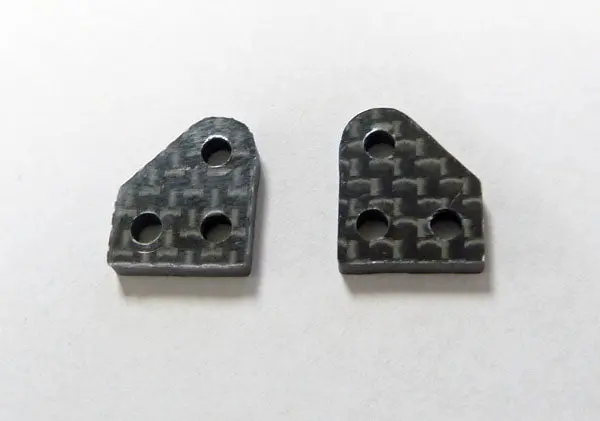 Carbon Front Shock Mounts (Pr) Cw-3252 1
