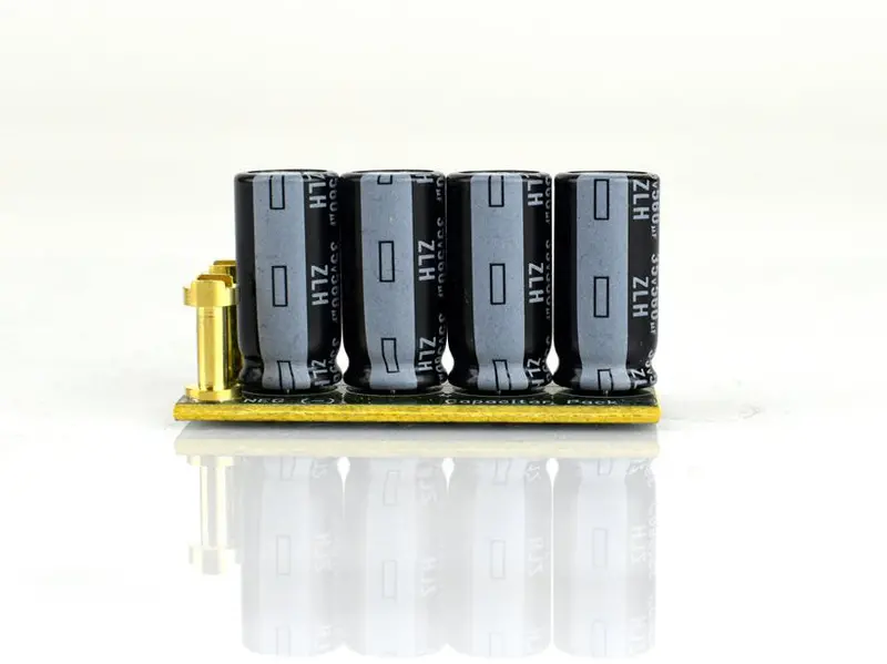 Castle Creations Capacitor Pack, 8S Max (35V), 2240Uf 1