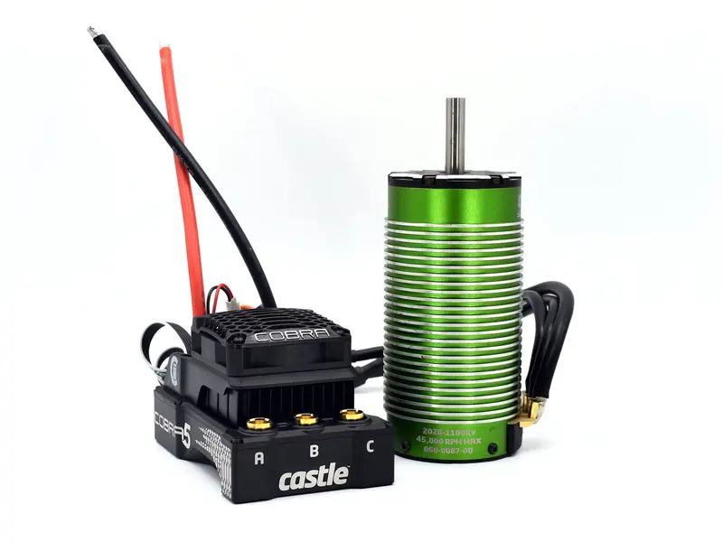 Cobra 5, 8S, 33.6V Esc, 20A Peak Bec W/2028-1100Kv 1