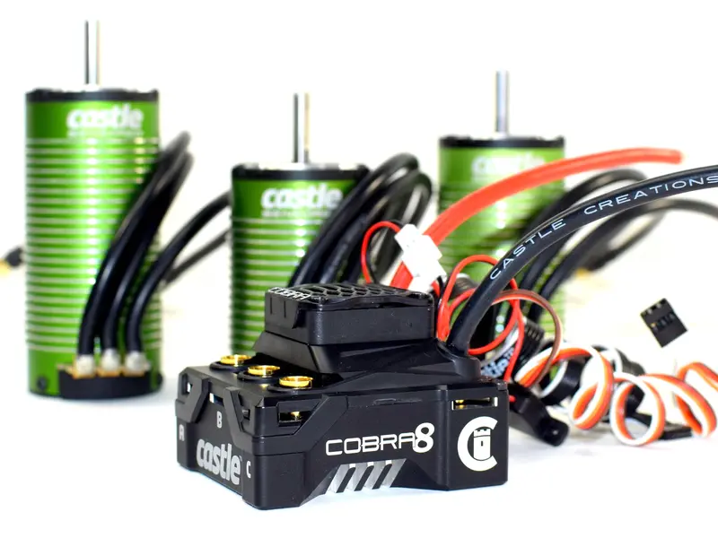 Cobra 8, 6S Max With 1515-2200Kv V2 Sensored Motor Combo 1