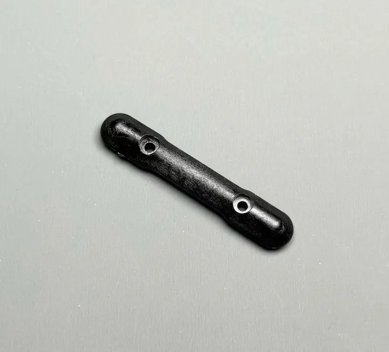 Fan Rc B4 / T4 Front Hinge Pin Brace, Fr4-006 1