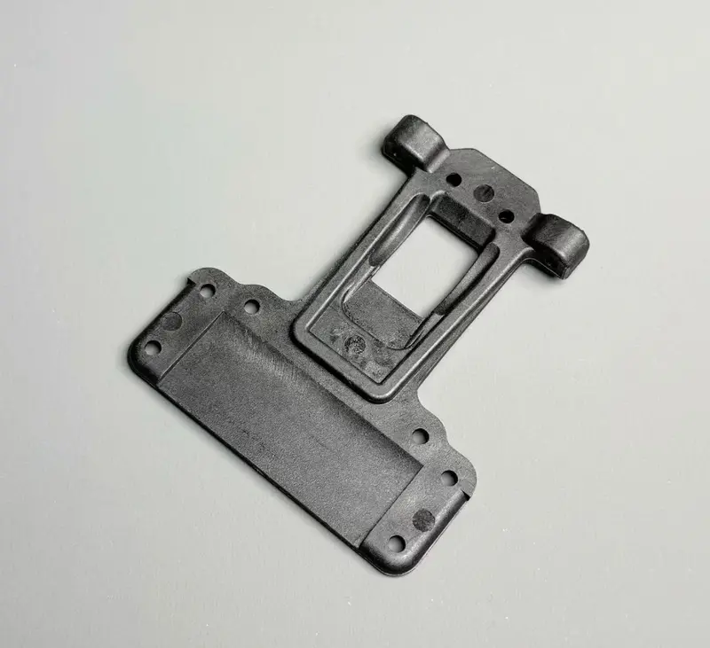 Fan Rc B4 / T4 Rear Chassis Plate, Fr4-012 1