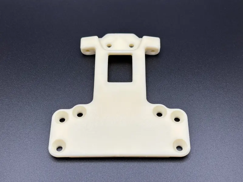Fan Rc B4 / T4 Rear Chassis Plate, Fr4-012 2