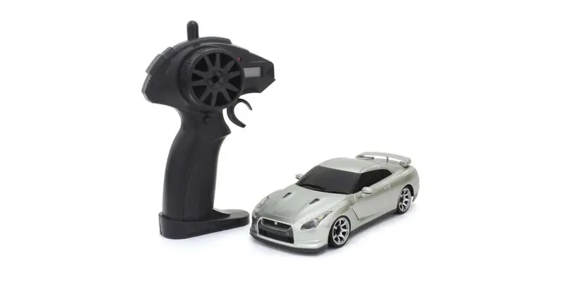 First Mini-Z Nissan Gt-R (R35) 66608A 1