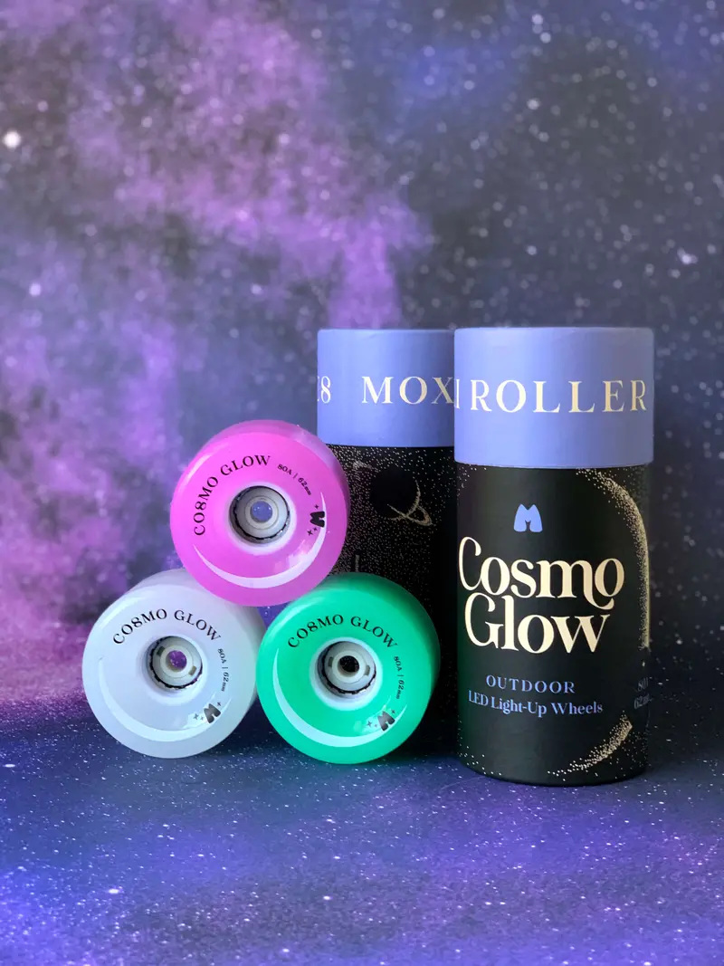 Moxi Cosmo Glow Wheels (4-Pack) 1