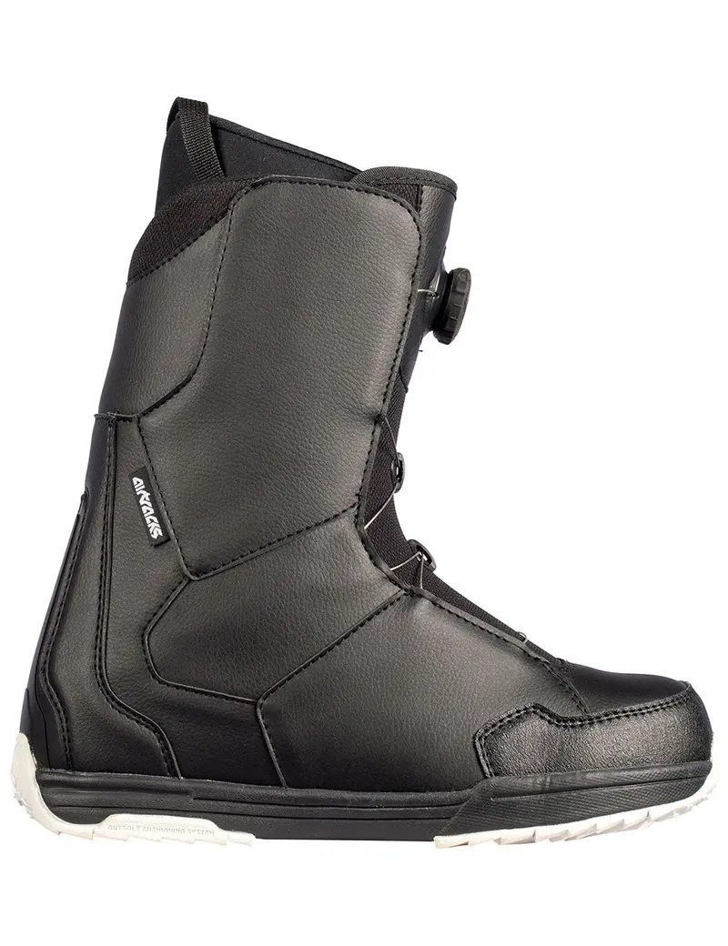 Snowboard Boots Master Black Atop Speed Lacing 1