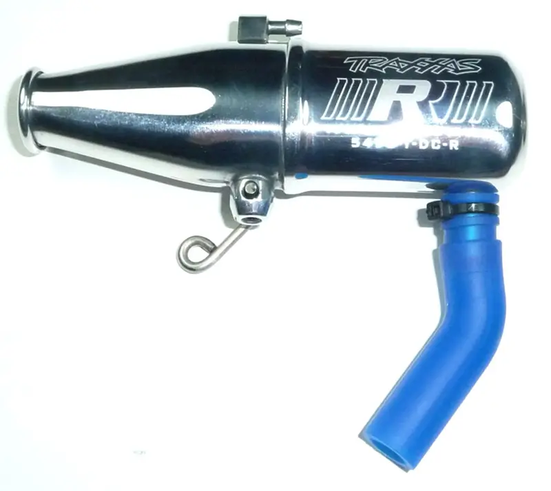Traxxas 1/10 Revo Tuned Exhaust Pipe & Deflector 1