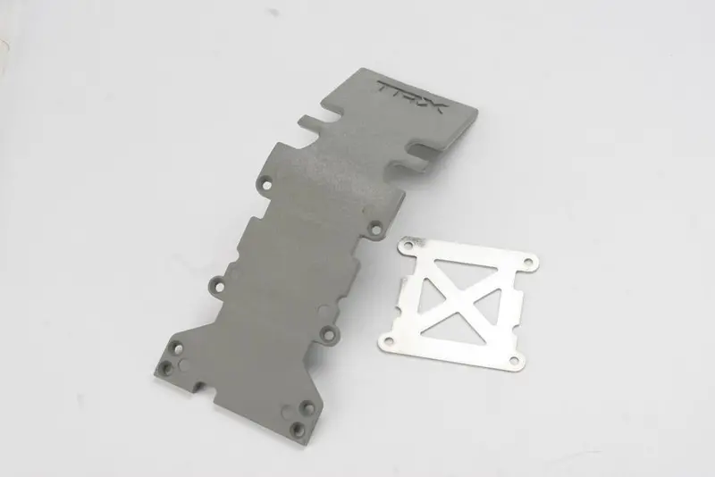 Traxxas Rear Skid Plate, Plastic & Stainless Steel, 4938A 1