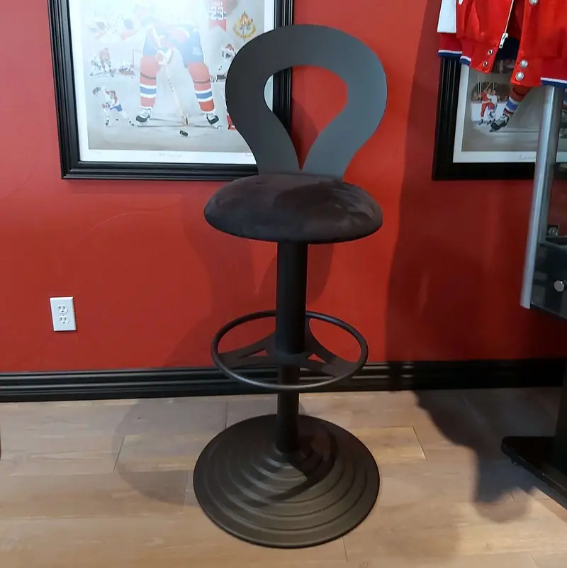 Trica Gota Bar Stool 30 Inch 1