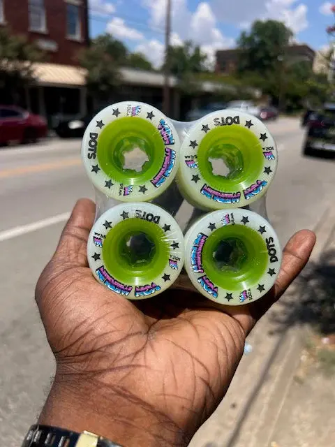 Von Merlin Dots Wheels 8-Pack 3
