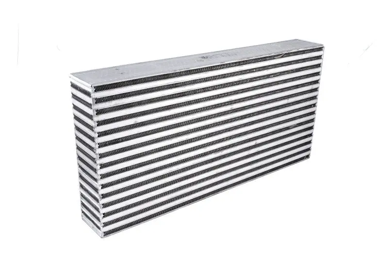 Garrett High-Capacity Air-To-Air Intercooler – 24" X 12.1" X 3.5", Rated For 925 Hp 1